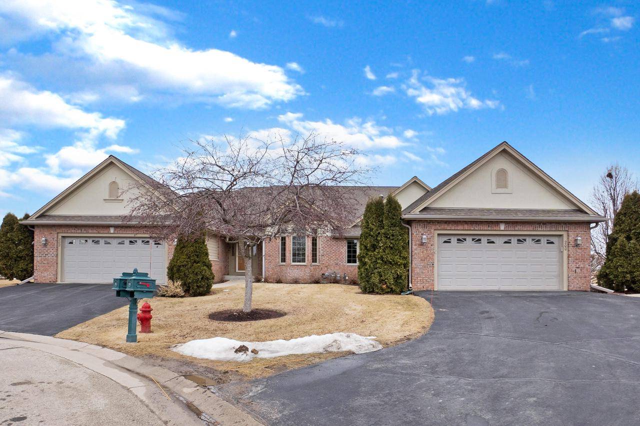 North Prairie, WI 53153,200 Eagles Cove CIRCLE