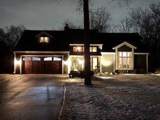 Pewaukee, WI 53072,W278N2720 Rocky Point ROAD