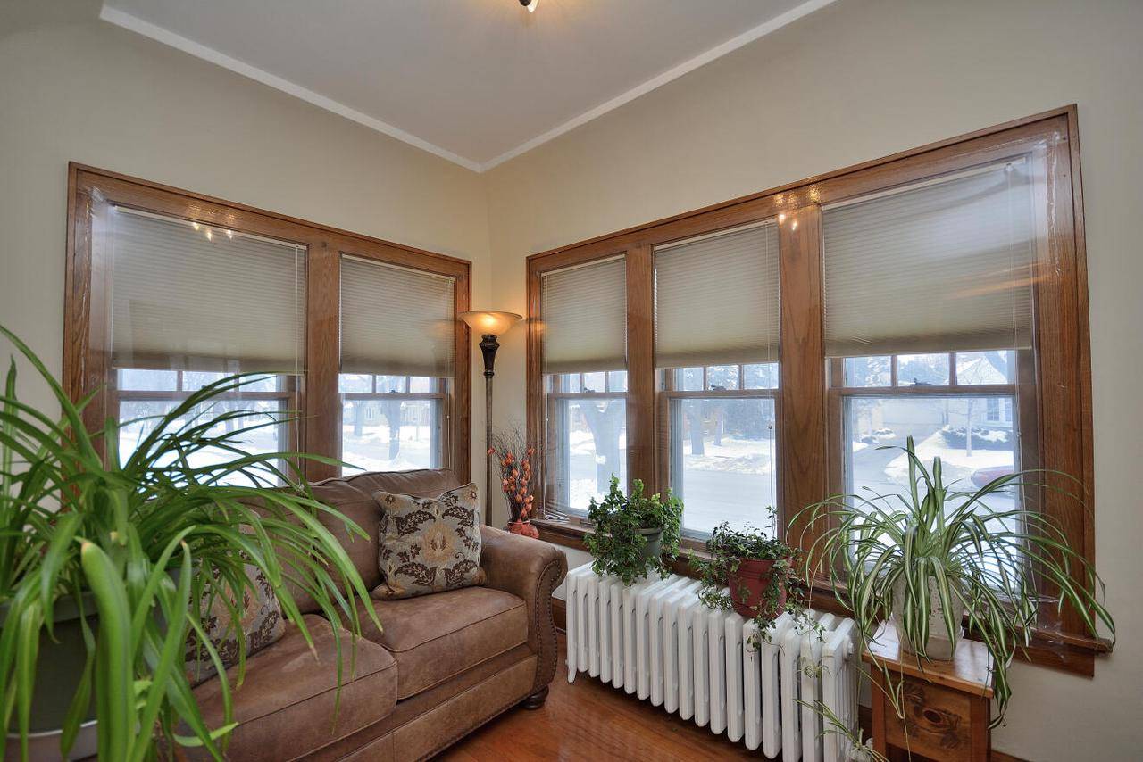 Milwaukee, WI 53219,2955 S 45th STREET