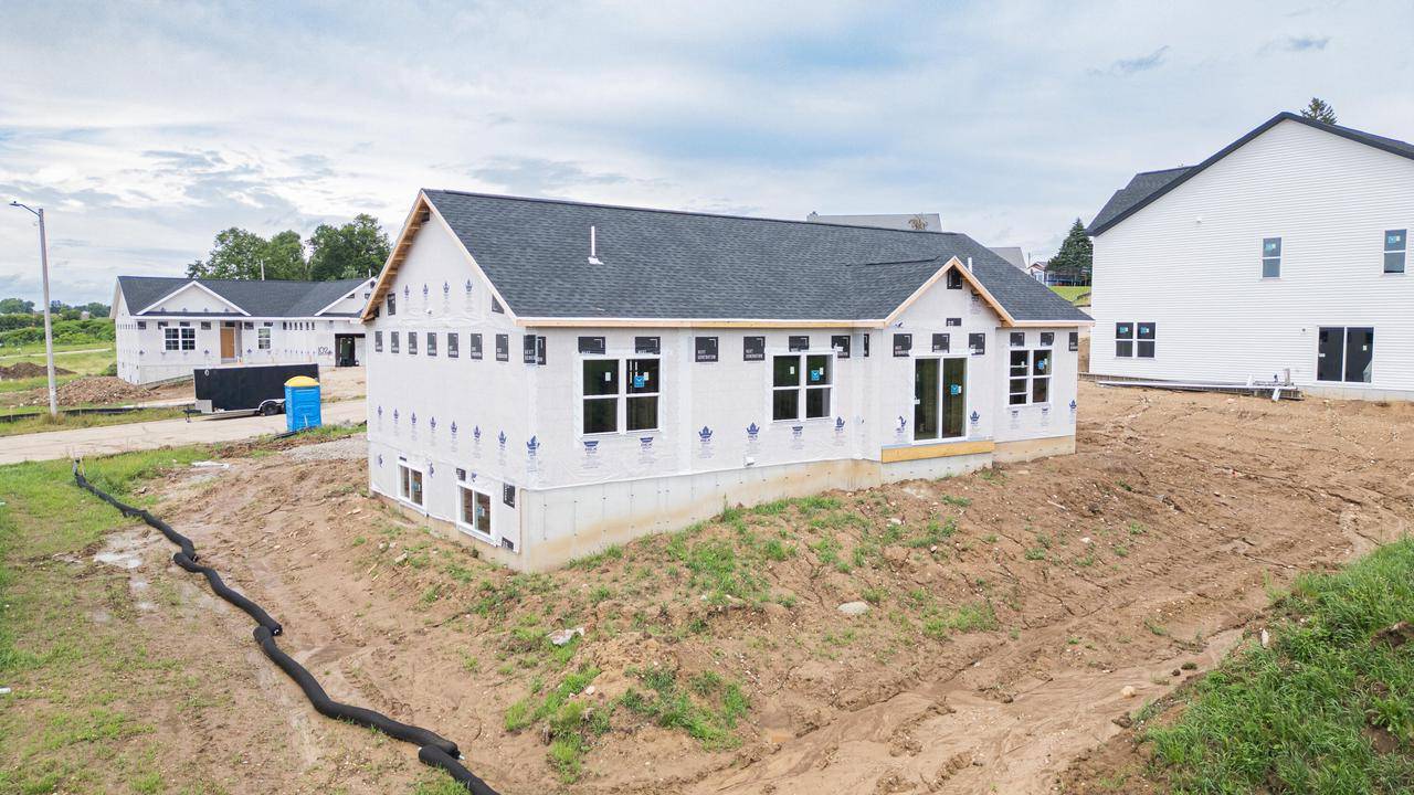 Theresa, WI 53091,103 Chestnut COURT