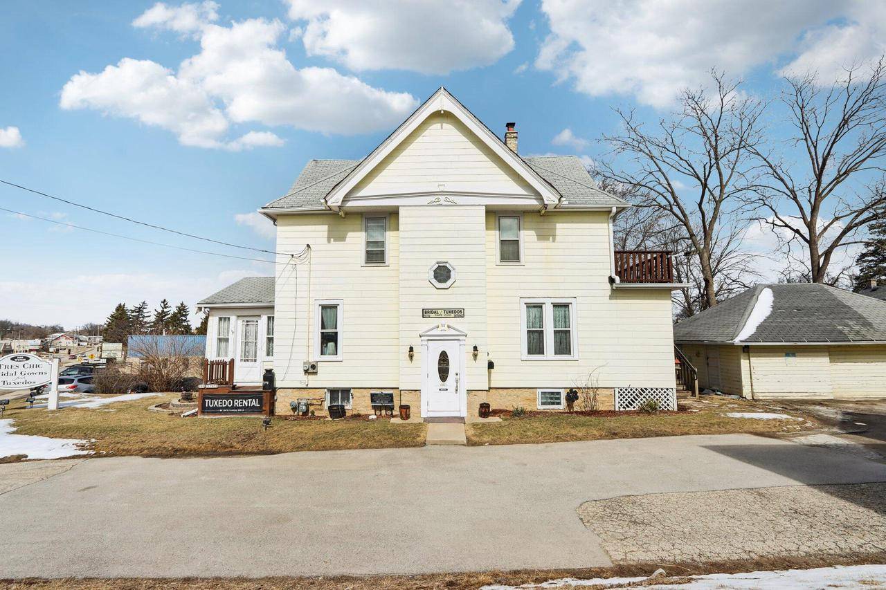 Menomonee Falls, WI 53051,N90W17032 Appleton AVENUE