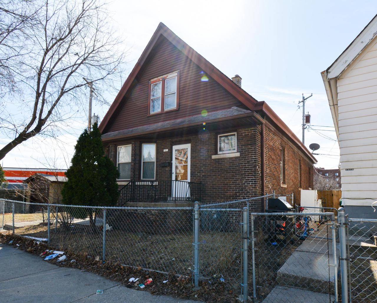 Milwaukee, WI 53204,1831 W Rogers STREET