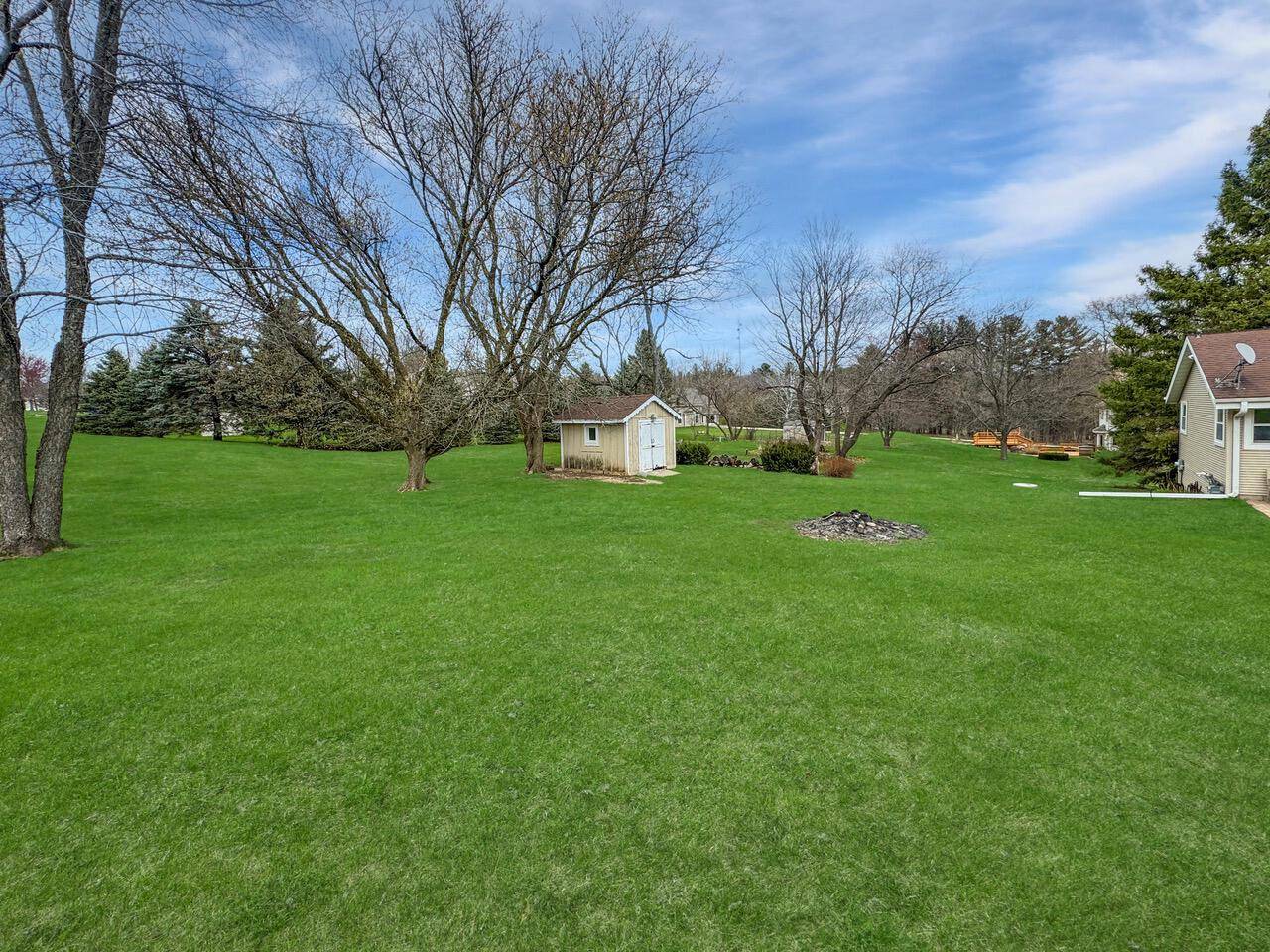 Elkhorn, WI 53121,W2620 Copperhead LANE
