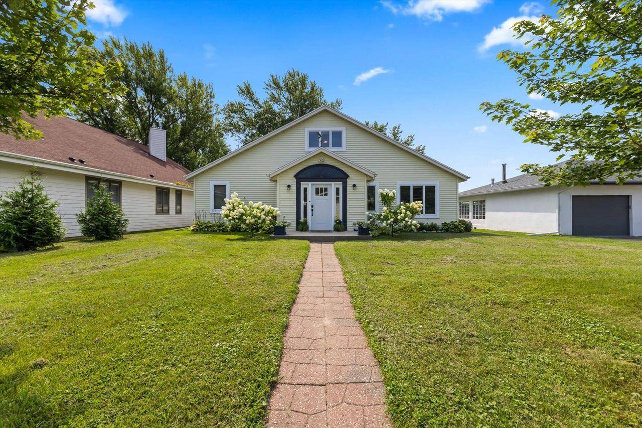 Palmyra, WI 53156,W1335 N Blue Spring Lake DRIVE