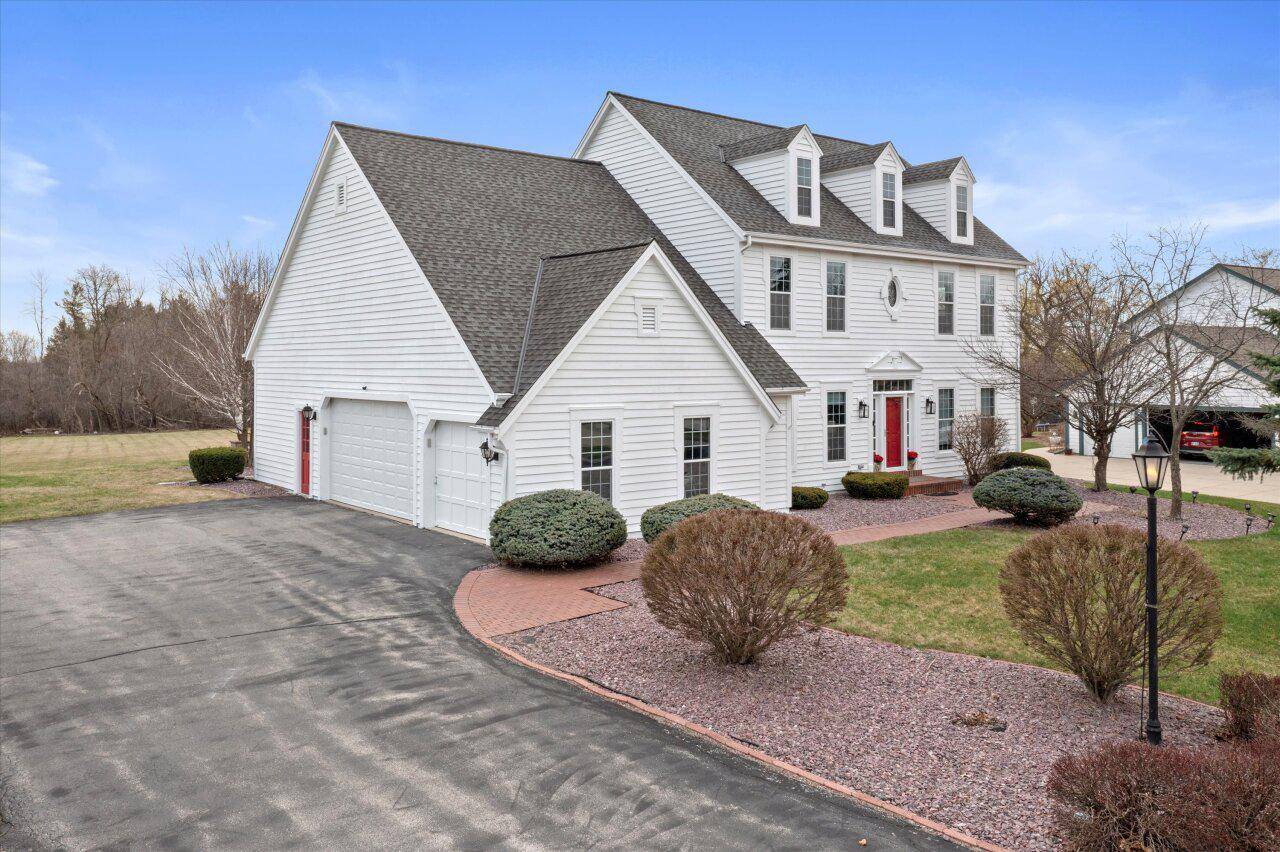 Menomonee Falls, WI 53051,W162N4914 Graysland DRIVE