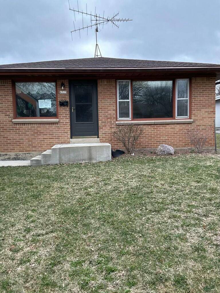 Milwaukee, WI 53207,4523 S Taylor AVENUE