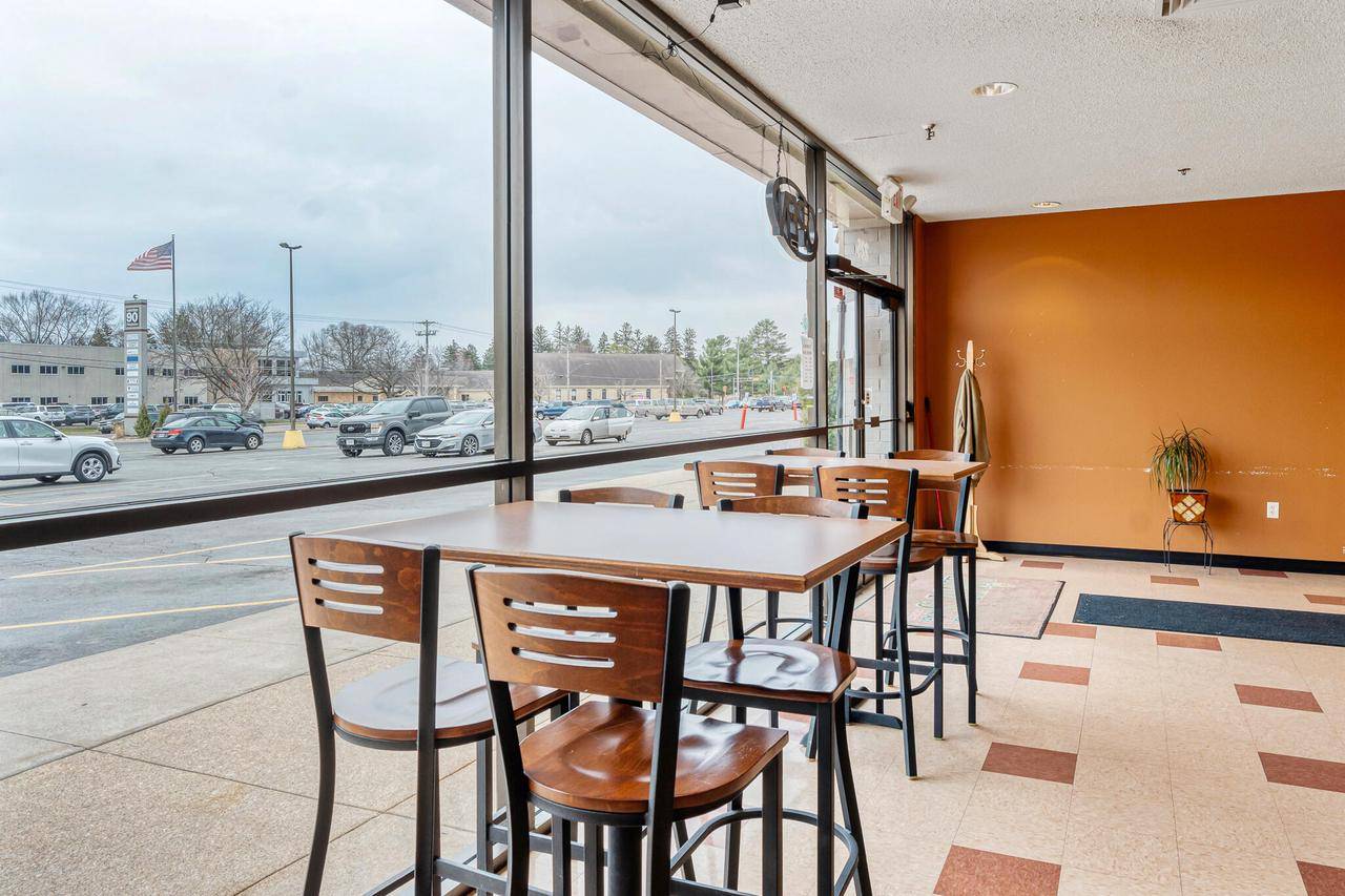 Onalaska, WI 54650,225 Sand Lake ROAD
