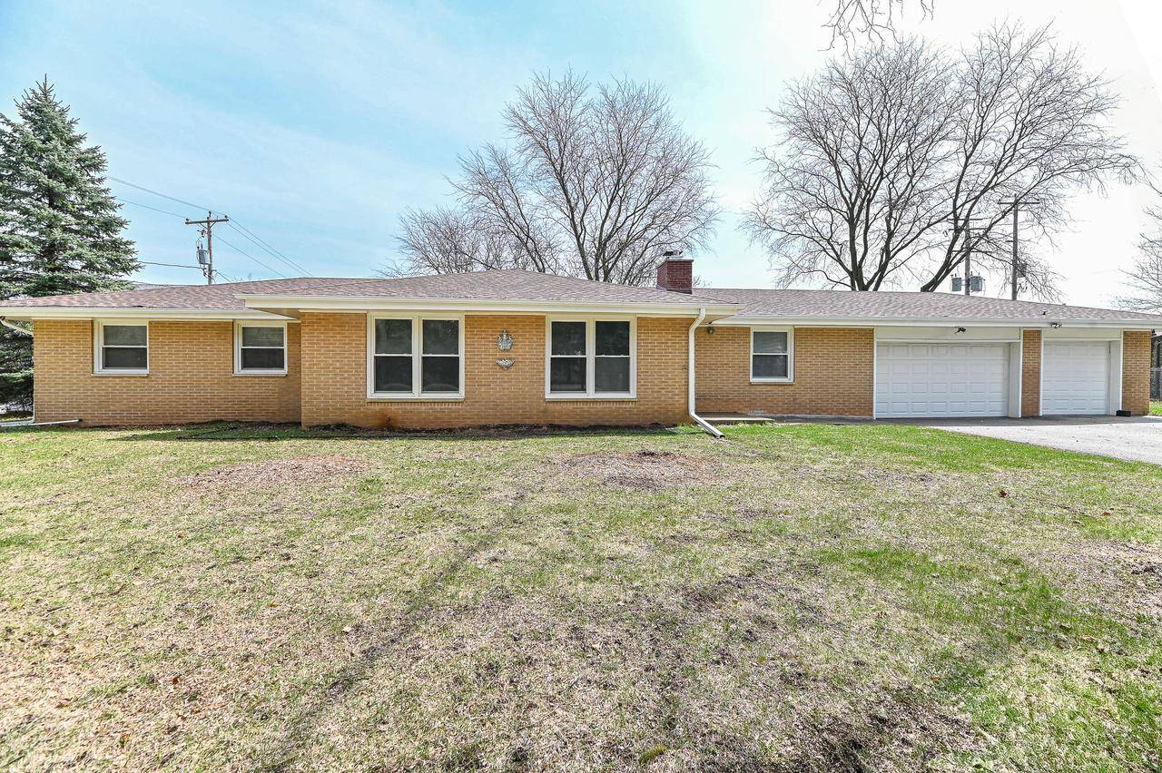 Mequon, WI 53092,11030 N Buntrock AVENUE
