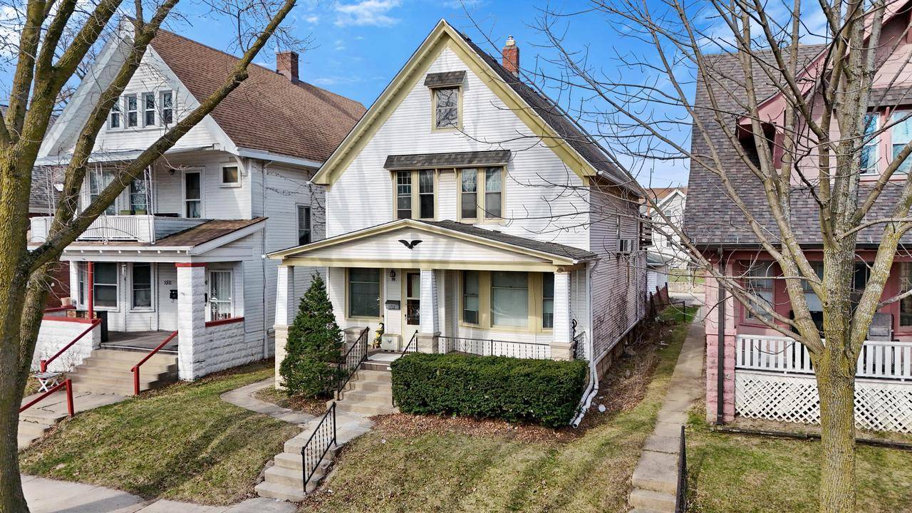 Milwaukee, WI 53215,1307 S 30th STREET
