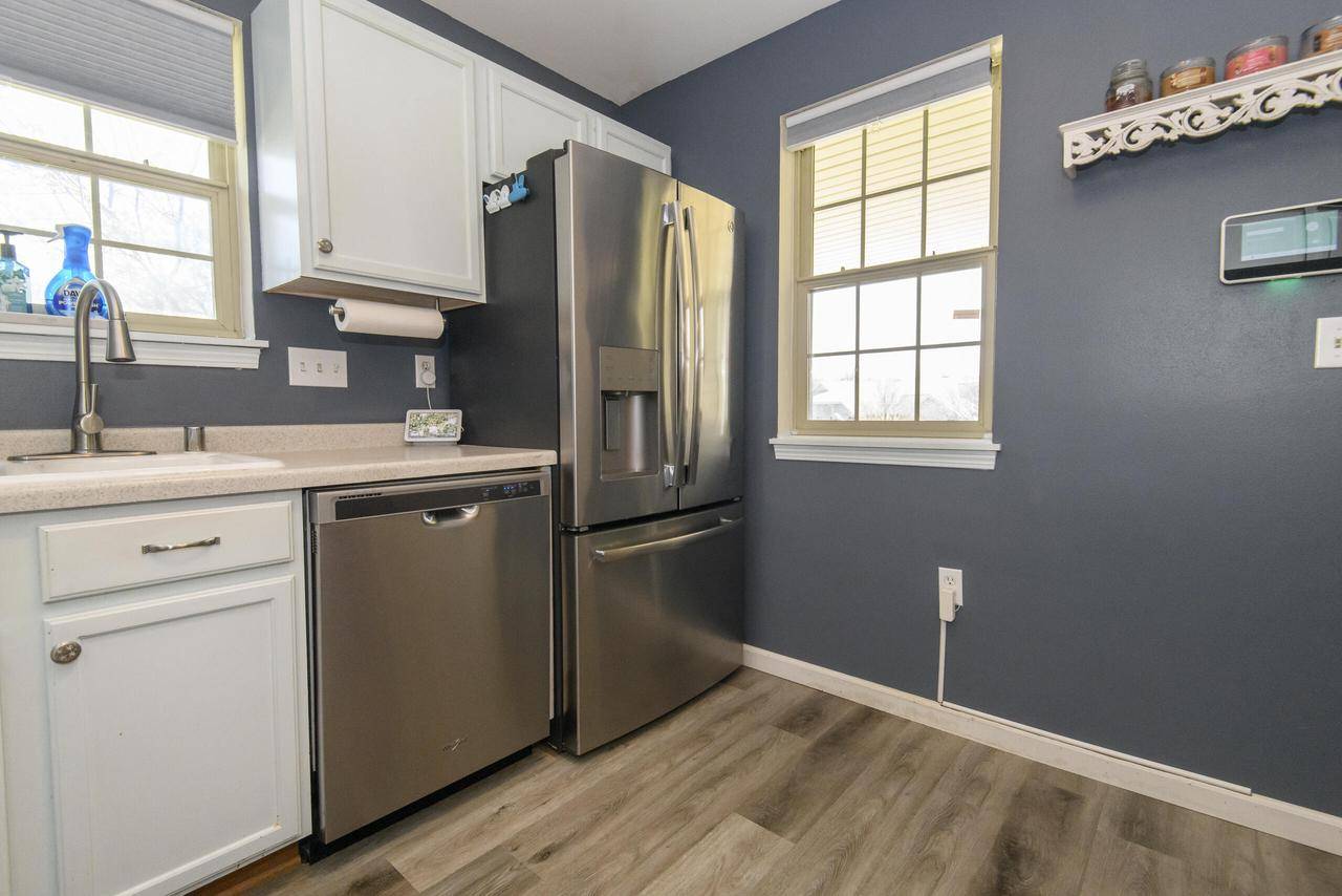 Brookfield, WI 53045,18520 Emerald CIRCLE #H
