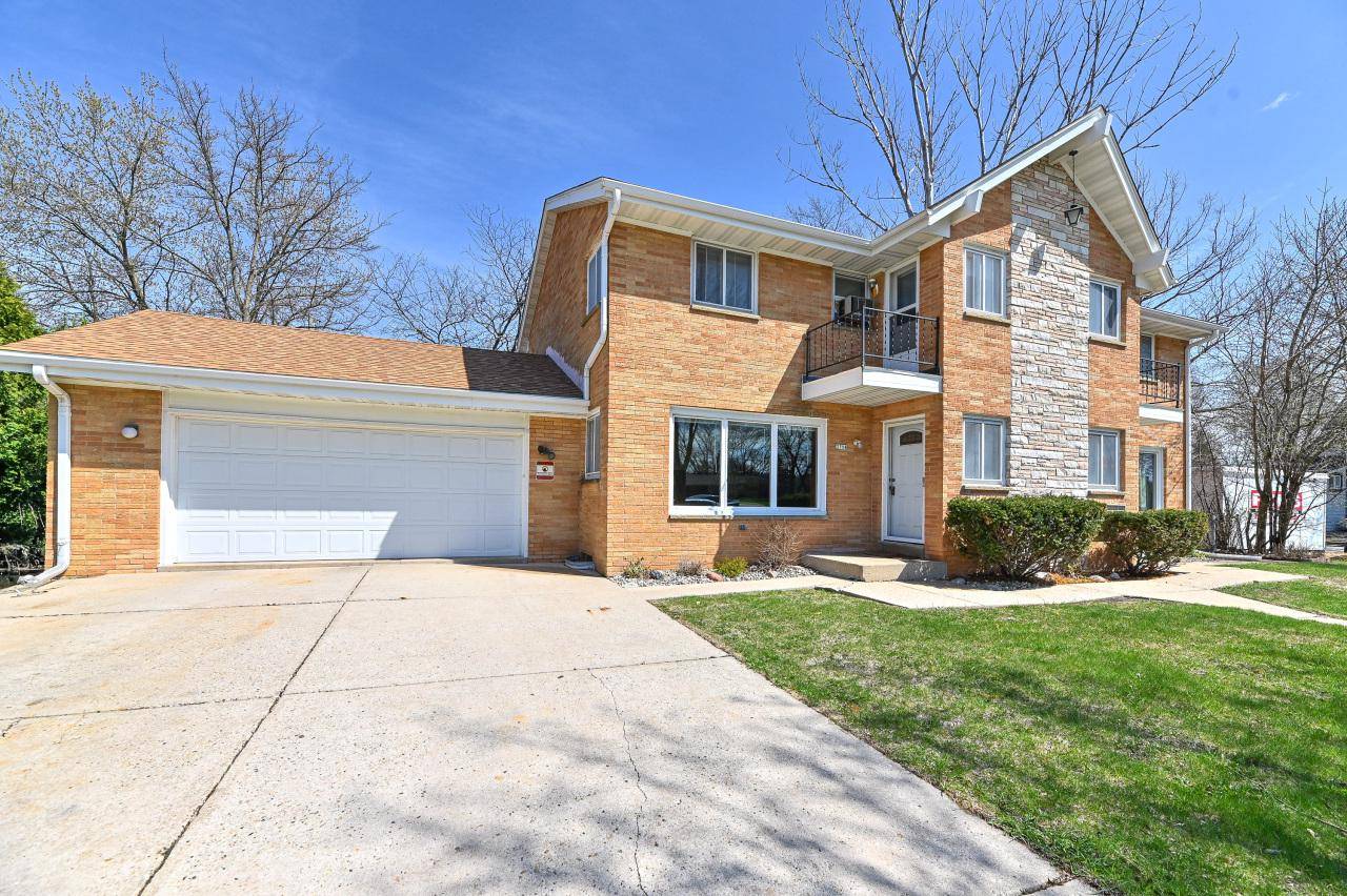 Wauwatosa, WI 53222,2756 N 124th STREET #2758