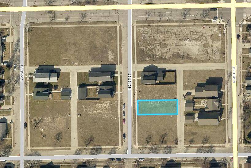Milwaukee, WI 53205,1616 N 21st STREET