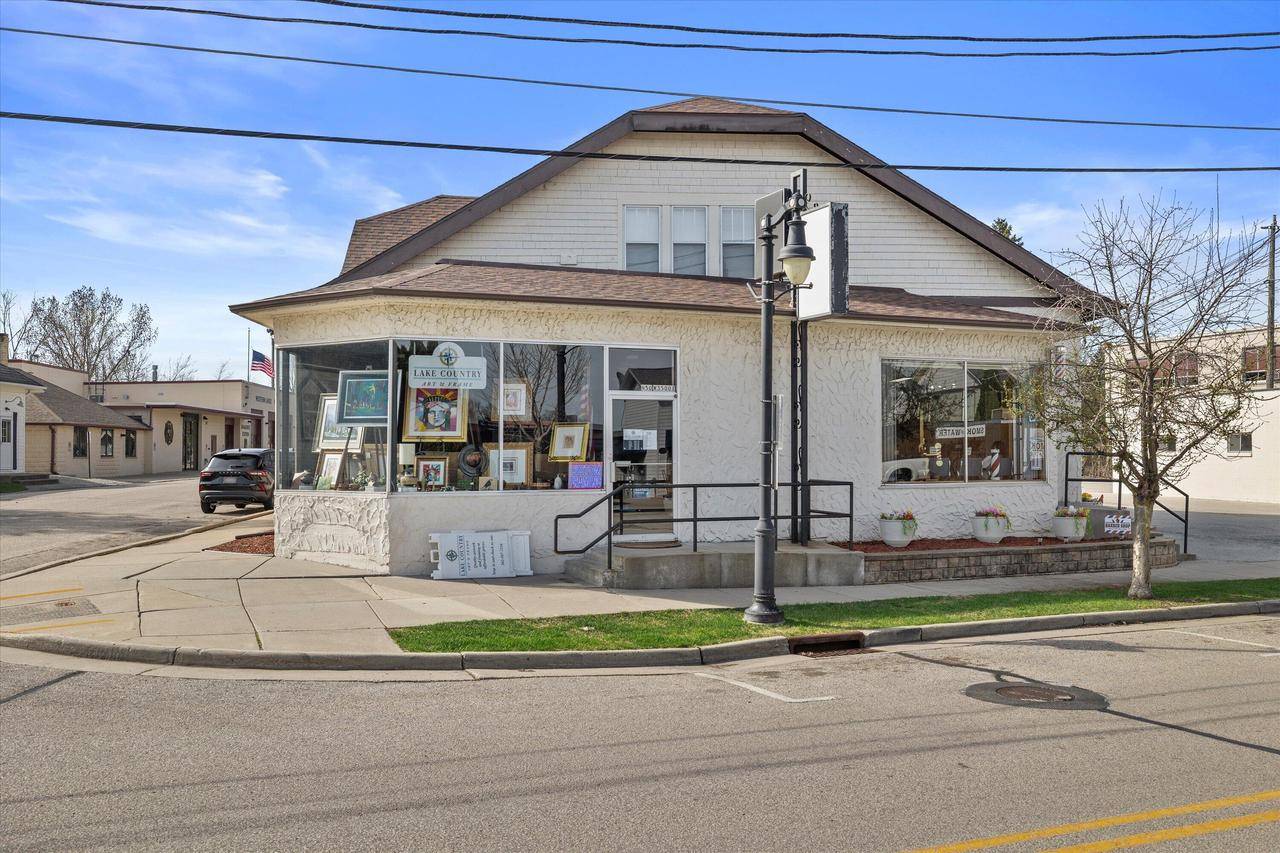 Okauchee, WI 53069,N50W35001 Wisconsin AVENUE