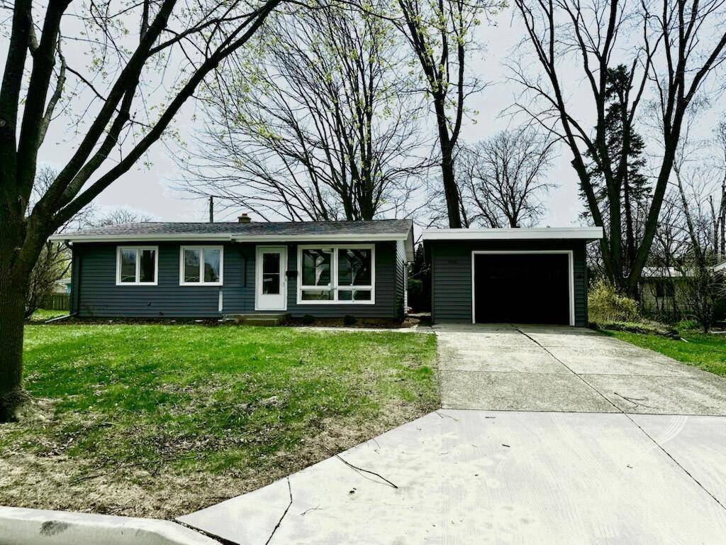 Greendale, WI 53129,7405 Eaton LANE