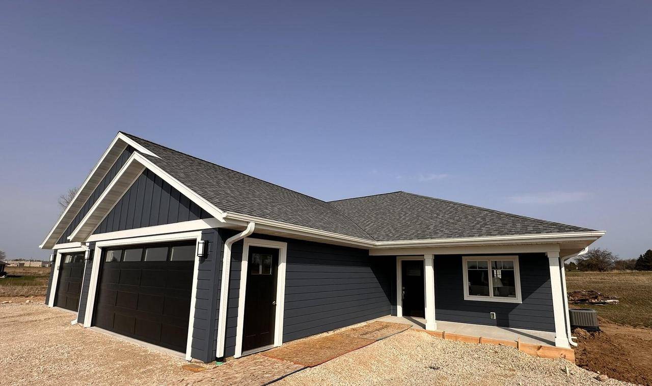 Random Lake, WI 53075,552 Raybern COURT #19