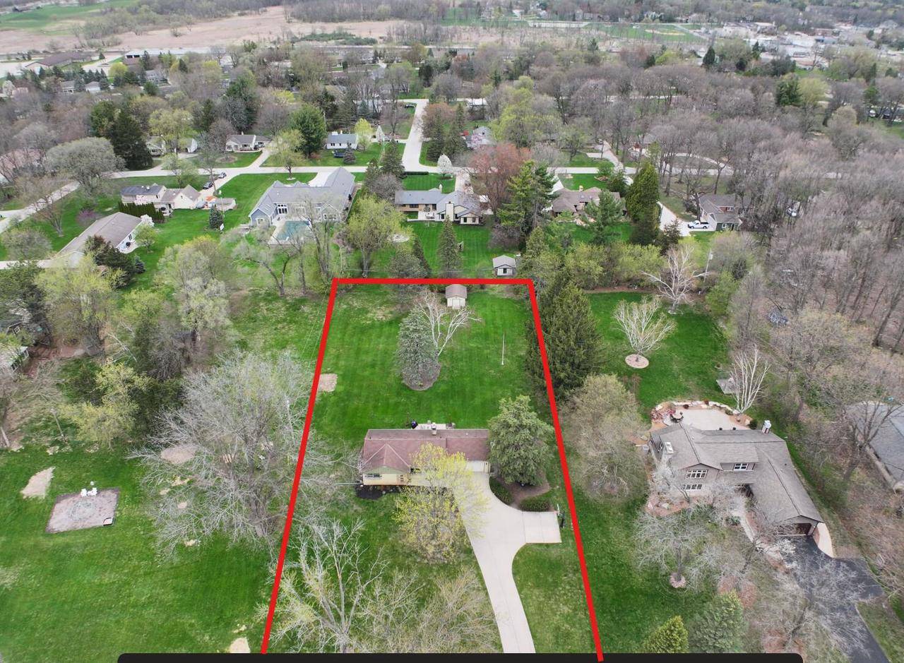Brookfield, WI 53045,19150 Lothmoor DRIVE #Lower