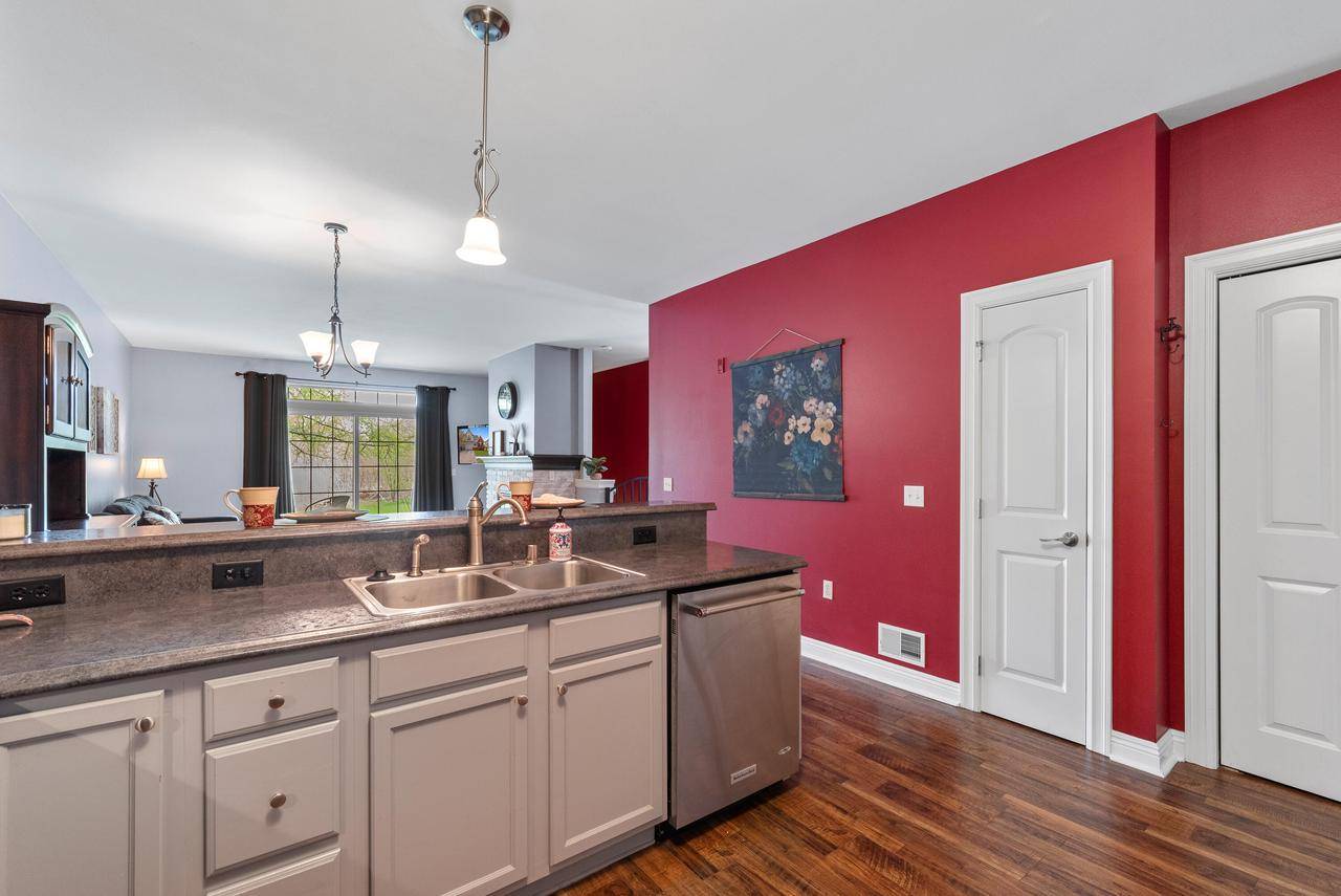 Jackson, WI 53037,N165W20513 Berry Patch ROAD #1002