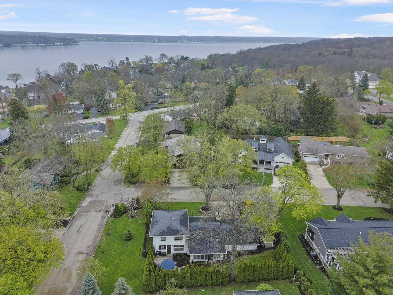 Lake Geneva, WI 53147,211 Timber LANE