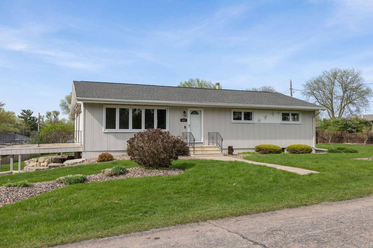 La Crosse, WI 54603,907 Lancaster STREET
