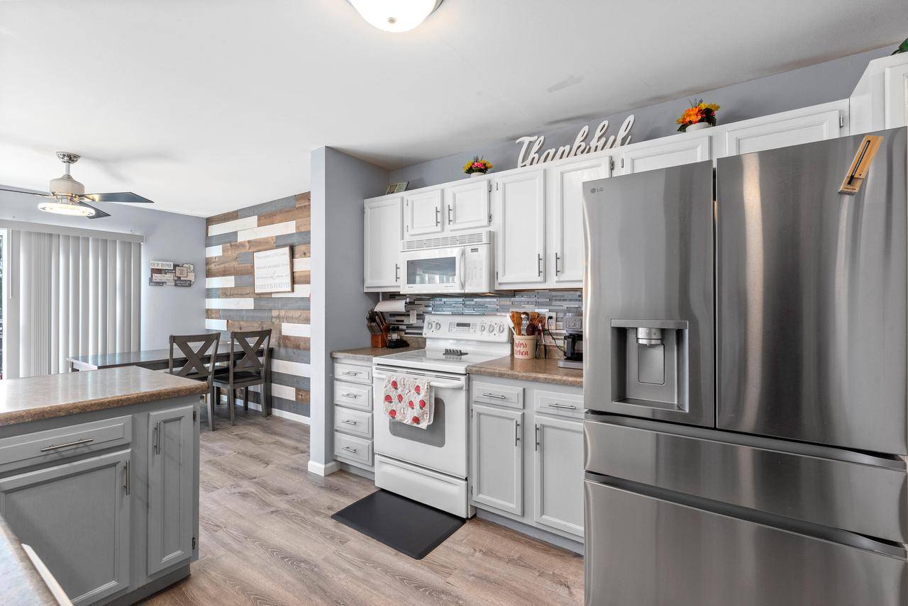 West Bend, WI 53090,1103 Autumn DRIVE