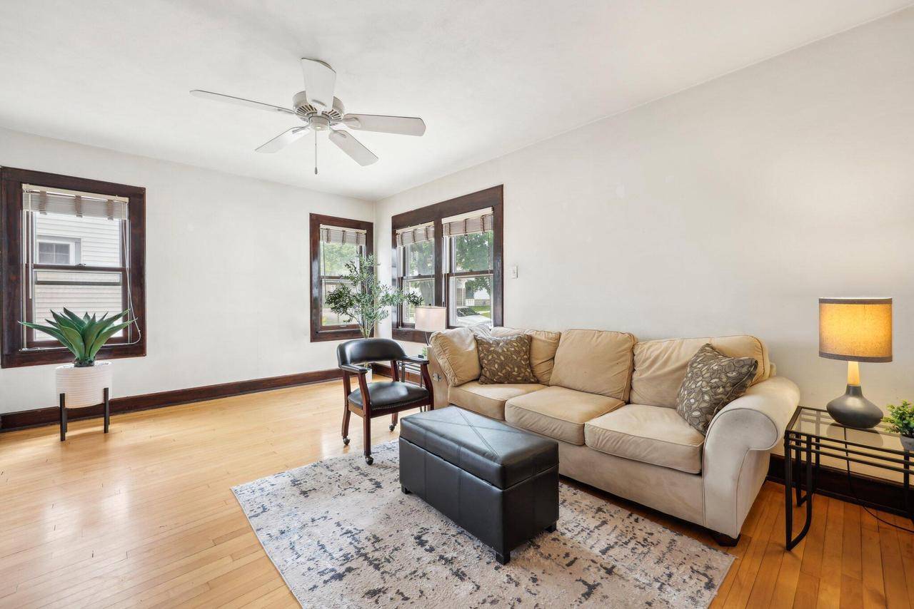 Wauwatosa, WI 53213,550 N 65th STREET #552