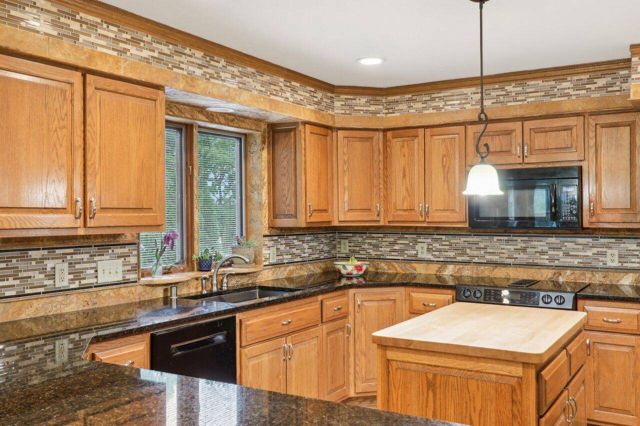 Greenfield, WI 53228,4610 S 124th STREET