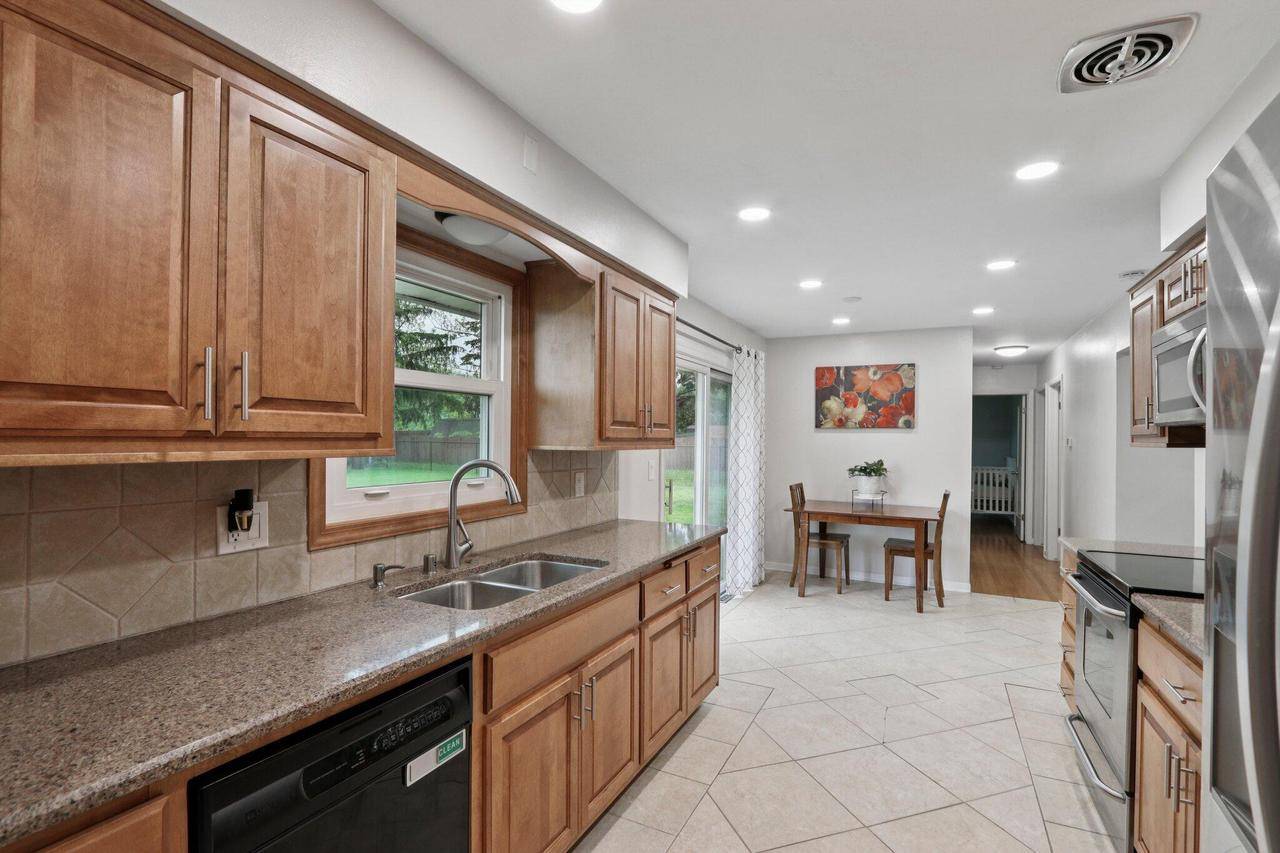 New Berlin, WI 53151,14055 W Armour AVENUE