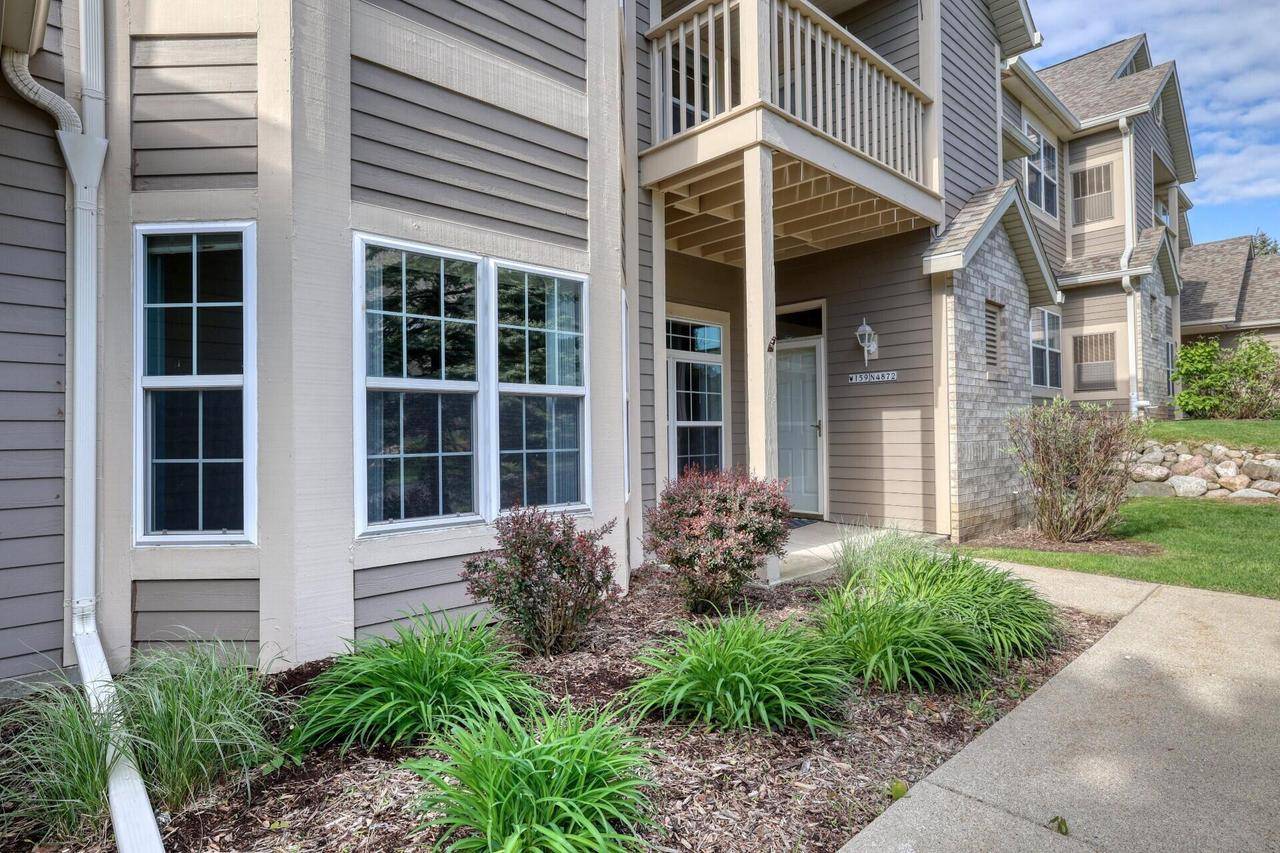Menomonee Falls, WI 53051,W159N4872 Graysland DRIVE