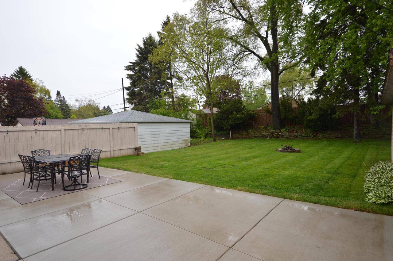South Milwaukee, WI 53172,1781 Spruce COURT