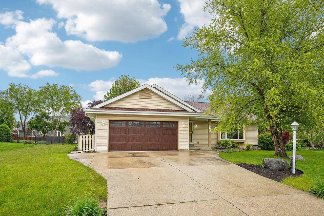 Oak Creek, WI 53154,8542 S Cortland DRIVE