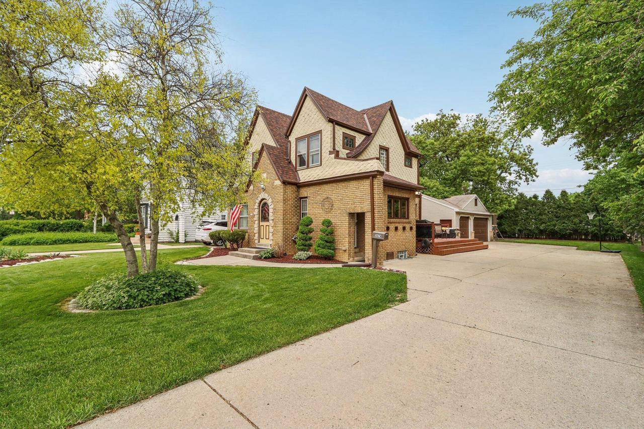 Greenfield, WI 53220,3674 S 56th STREET