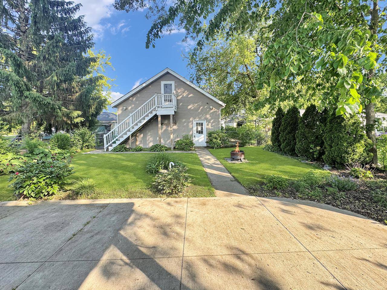 Okauchee, WI 53069,W346N5292 Elm AVENUE