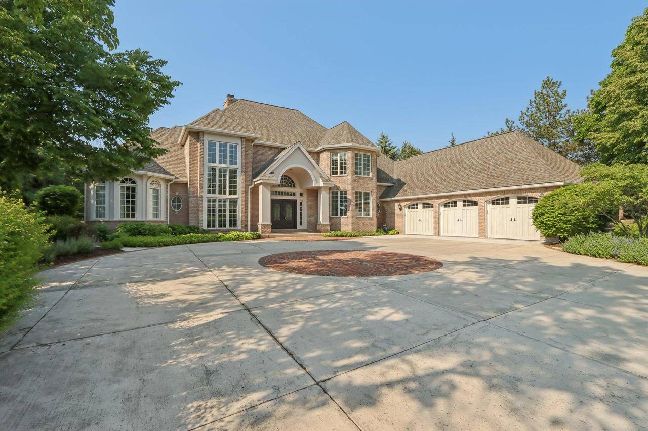 Hartland, WI 53029,1601 Cedar BEND