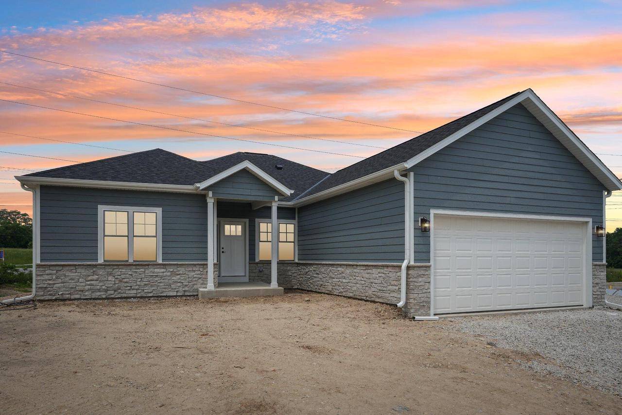 Franklin, WI 53132,11532 W Tess Creek STREET