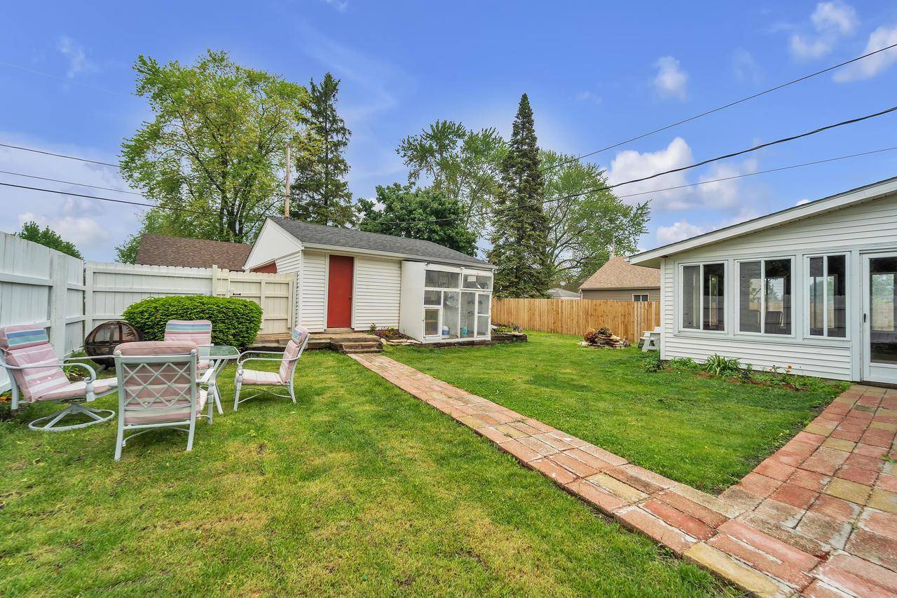 South Milwaukee, WI 53172,626 Marion AVENUE