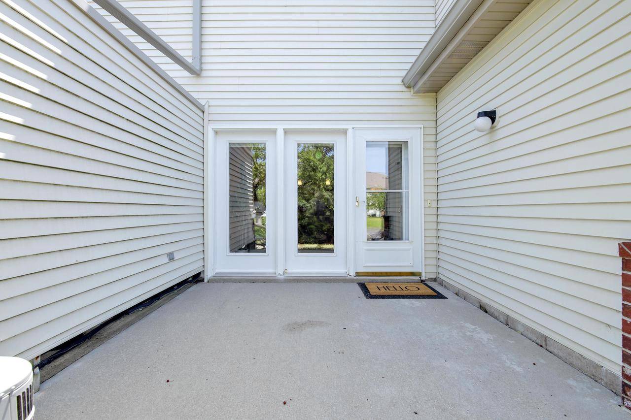 Waukesha, WI 53189,2428 Fox River PARKWAY #I