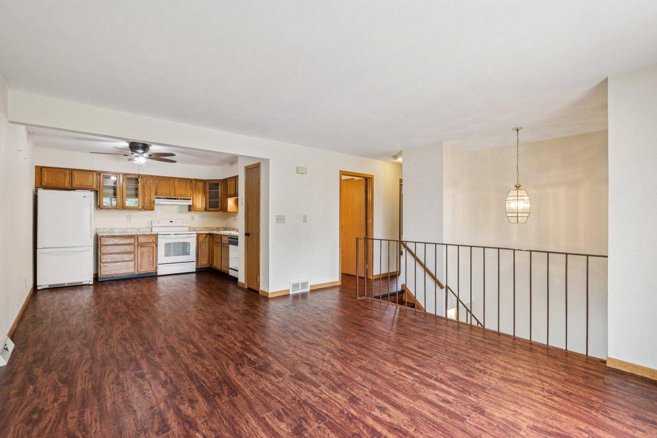 Franklin, WI 53132,10268 W Parkedge CIRCLE