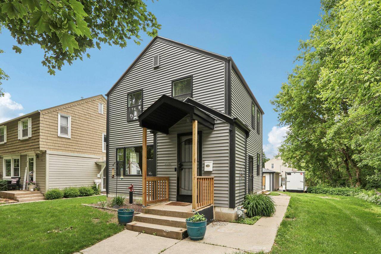 Milwaukee, WI 53207,3352 S Adams AVENUE