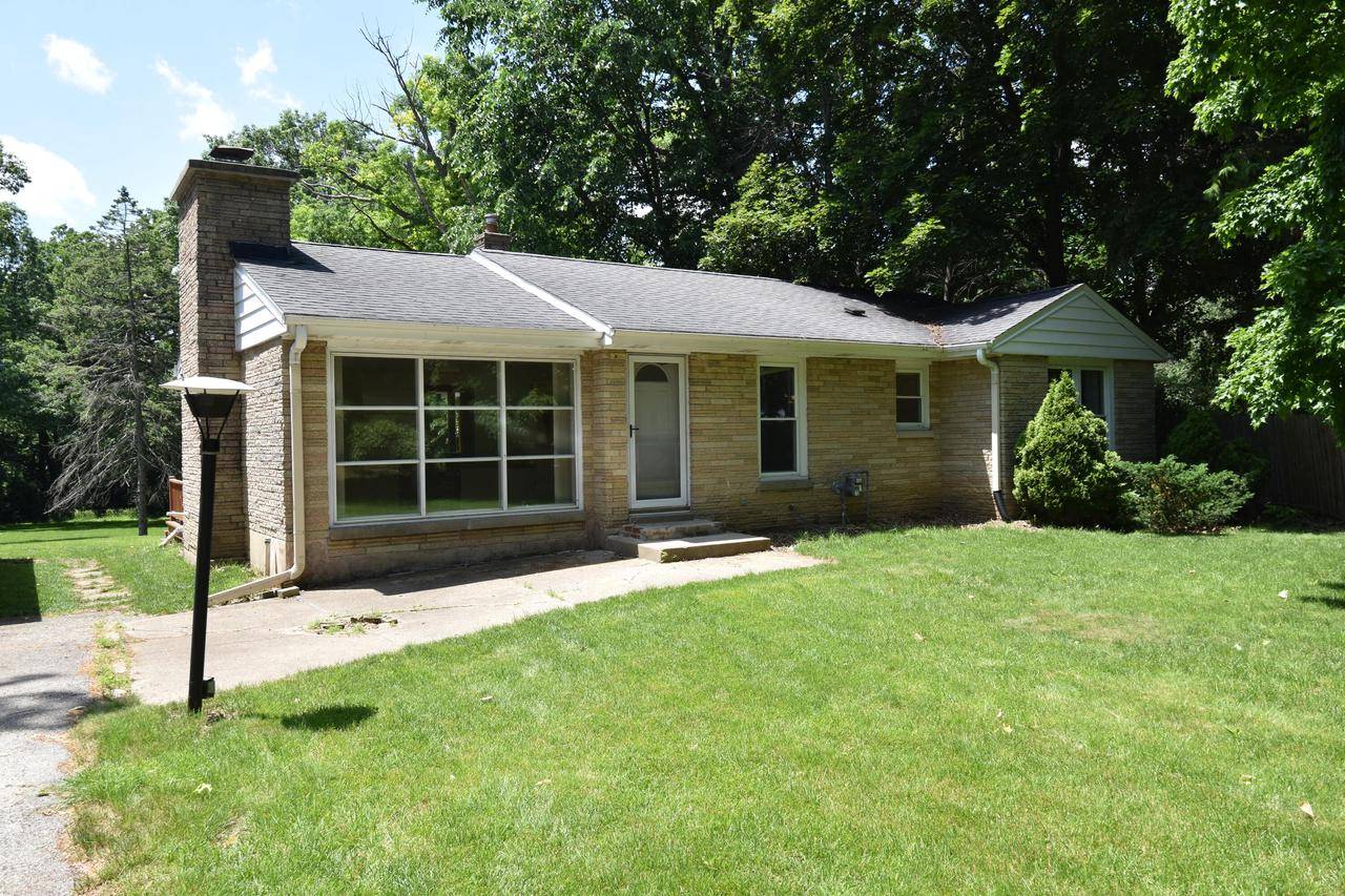 West Allis, WI 53227,2727 S Waukesha ROAD