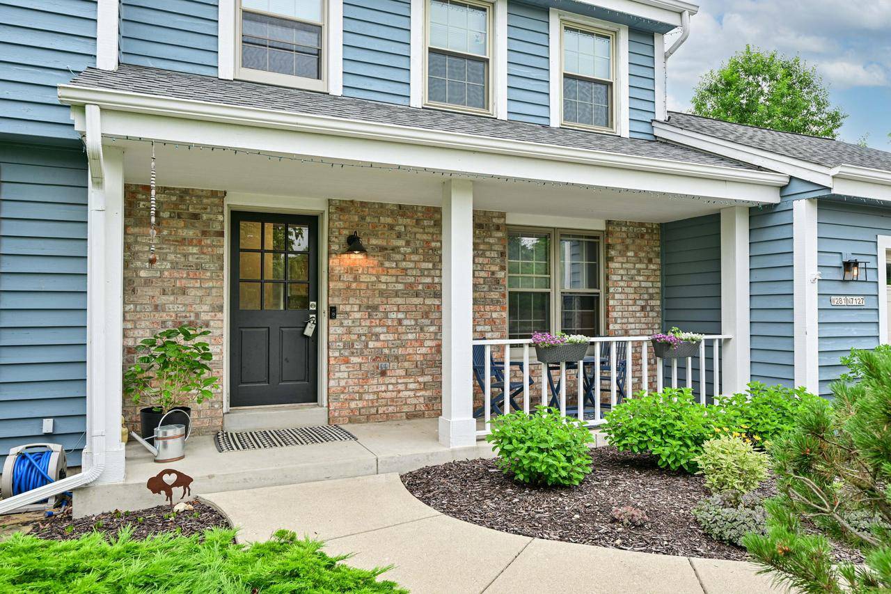 Hartland, WI 53029,W281N7127 Huntington COURT