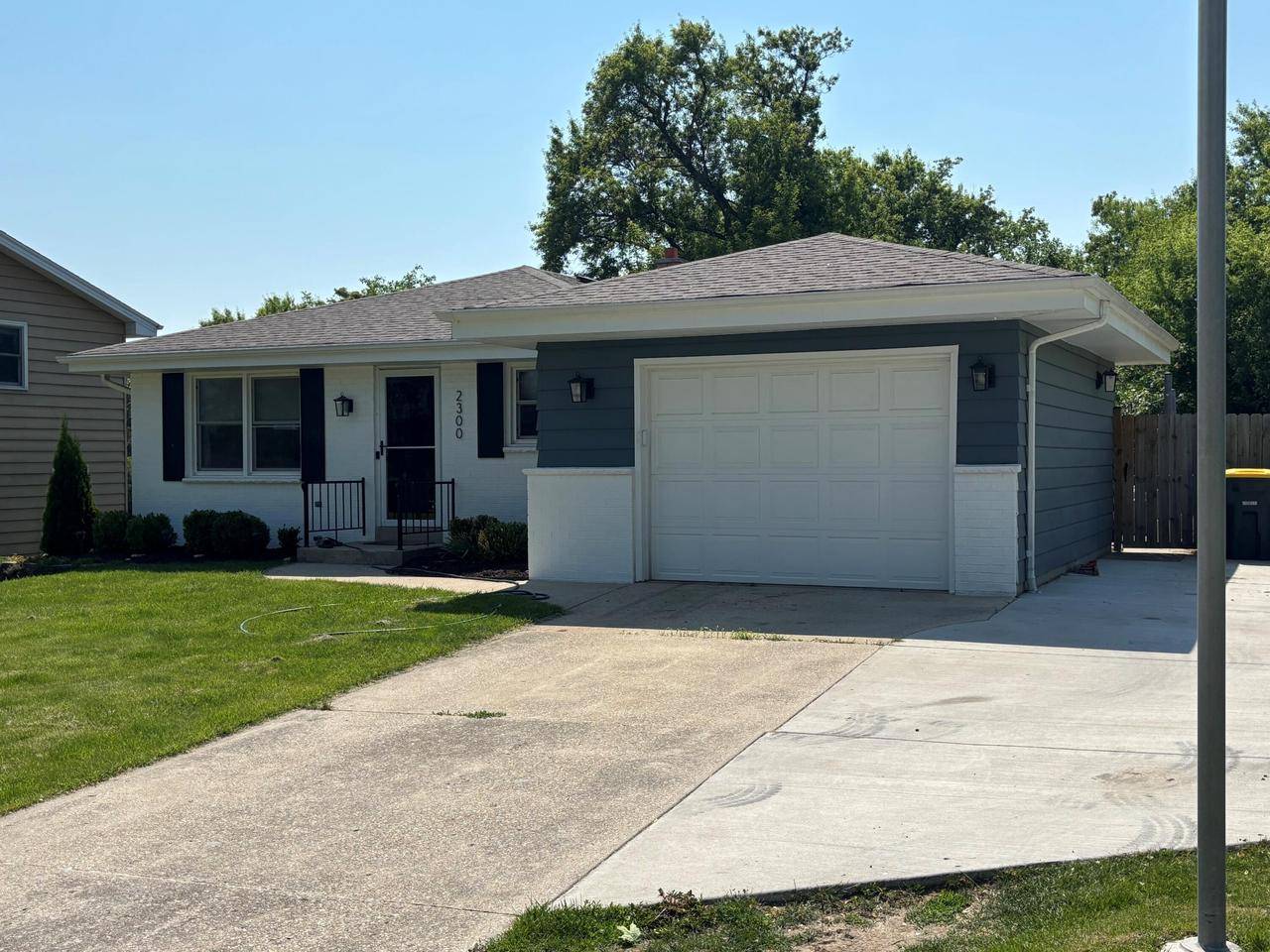 Waukesha, WI 53186,2300 Allen LANE