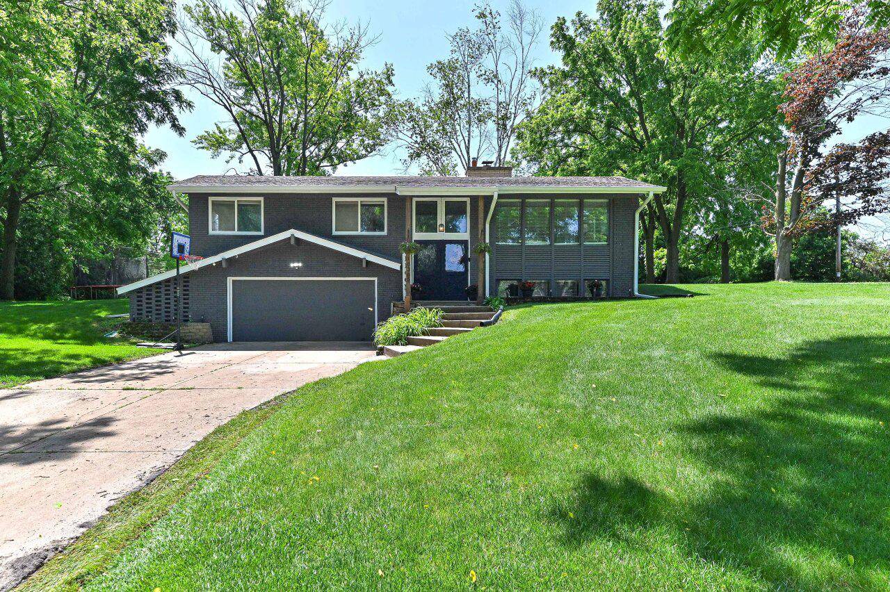 Brookfield, WI 53045,18365 Arden AVENUE