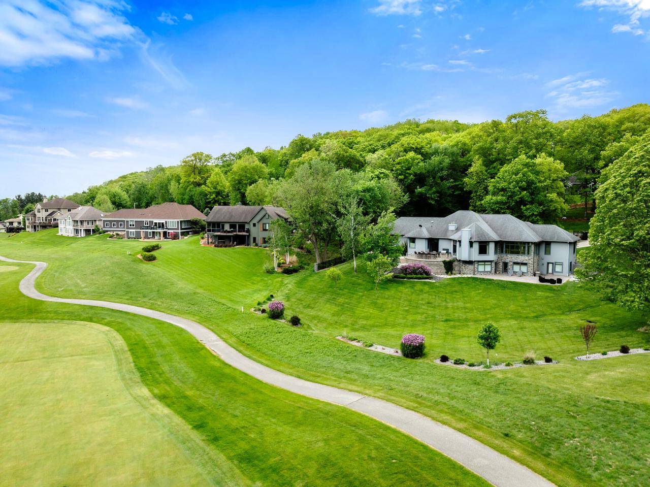 Onalaska, WI 54650,446 Country Club LANE