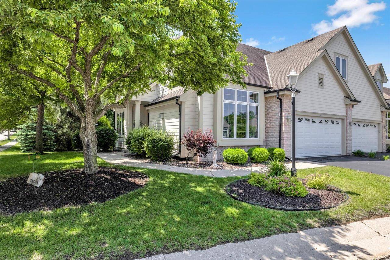 Waukesha, WI 53188,501 Heather Glen COURT