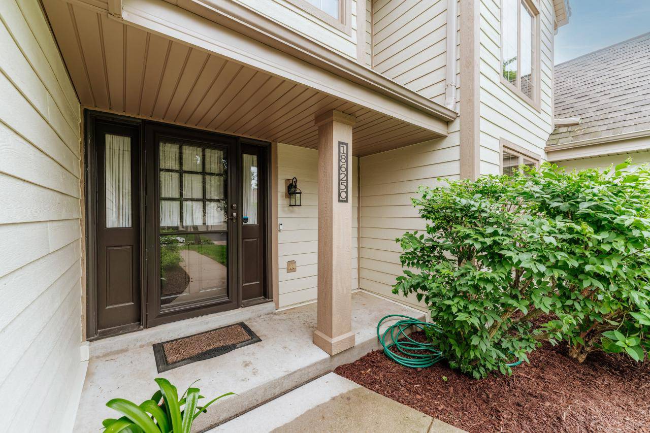 Brookfield, WI 53045,18625 St Andrews LANE #C