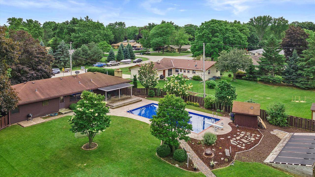 Franklin, WI 53132,12020 W Steven PLACE