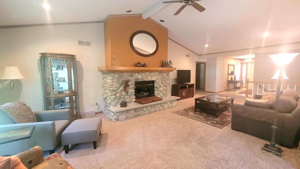 Franklin, WI 53132,7711 W Terrace DRIVE