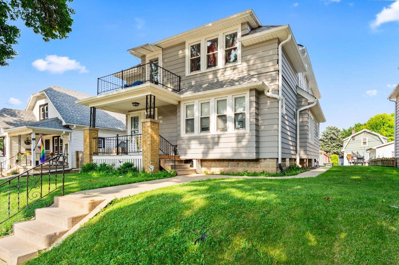 West Allis, WI 53219,2164 S 64th STREET #2166