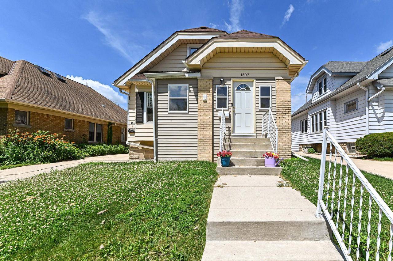 West Milwaukee, WI 53214,1507 S 52nd STREET #1509