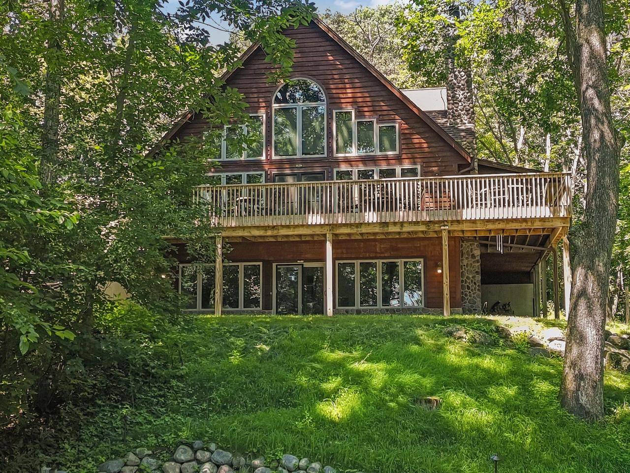 East Troy, WI 53120,W2247 Beulah Heights ROAD